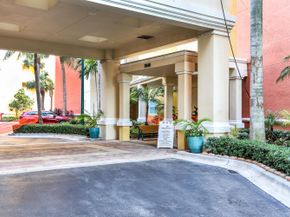 2650 Lake Shore Drive 1202, Riviera Beach FL 33404