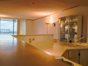 116 Lake Emerald Drive 408, Oakland Park FL 33309