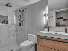 3051 NE 47th Court 207, Fort Lauderdale FL 33308