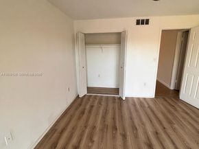 20520 NW 15th Avenue 221, Miami Gardens FL 33169