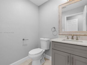 4780 NE 28th Avenue, Fort Lauderdale FL 33308