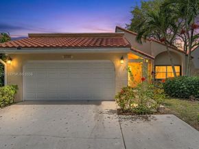 2905 Begonia Way, Cooper City FL 33026