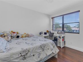 2905 Begonia Way, Cooper City FL 33026