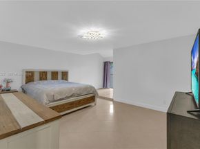 2905 Begonia Way, Cooper City FL 33026