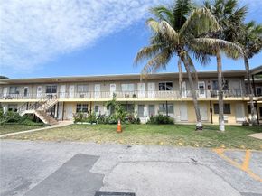 70 NW 77th Street 9, Miami FL 33150