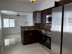 6823 SW 25th Street, Miami FL 33155