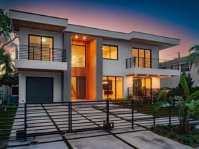 705 SW 8th Terrace, Fort Lauderdale FL 33315
