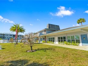2223 Park Lane 210, Hollywood FL 33021