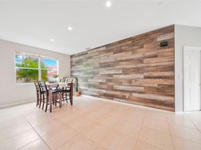 4919 Egret Ct, Coconut Creek FL 33073