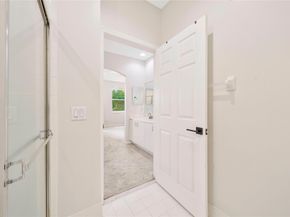 4919 Egret Ct, Coconut Creek FL 33073