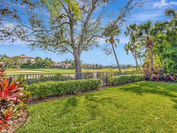 106 Esperanza Way, Palm Beach Gardens FL 33418