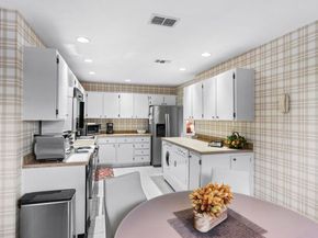 20 Westgate Lane B, Boynton Beach FL 33436