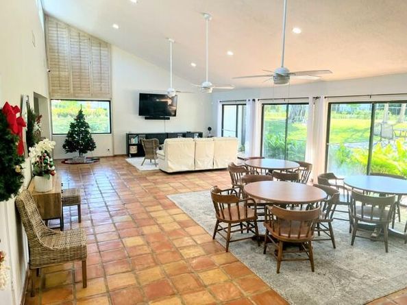 7200 NW 2nd Avenue 32, Boca Raton FL 33487