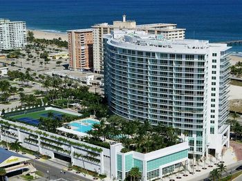 1 N Ocean Blvd