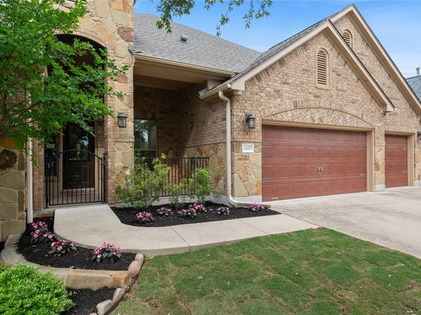 2420 Champions Corner DR, Leander TX 78641
