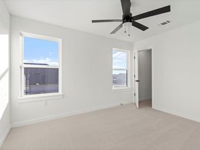 9421 Gladsome PATH, Manor TX 78653