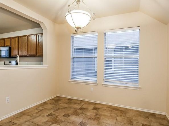 17928 Honey Locust LN, Elgin TX 78621