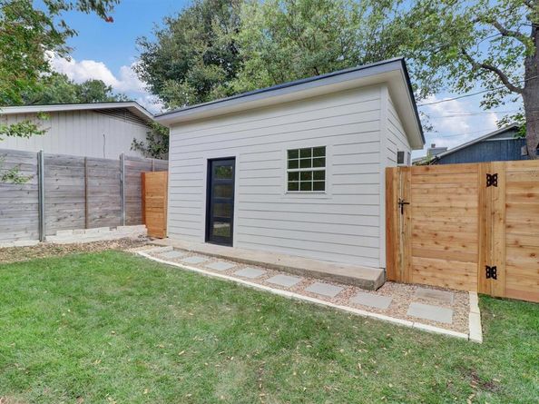 2713 Cascade DR, Austin TX 78757