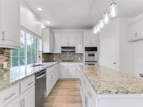 11125 Savin Hill LN, Austin TX 78739