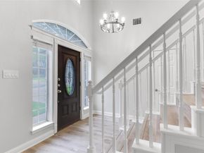 11125 Savin Hill LN, Austin TX 78739