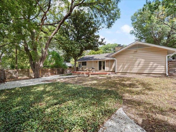 3400 Laguna DR, Austin TX 78741
