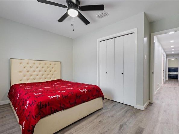 3400 Laguna DR, Austin TX 78741