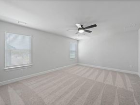 9513 Balmy LN, Manor TX 78653