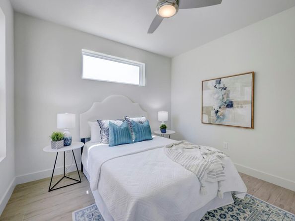 4300 Mansfield Dam RD 1231, Austin TX 78734