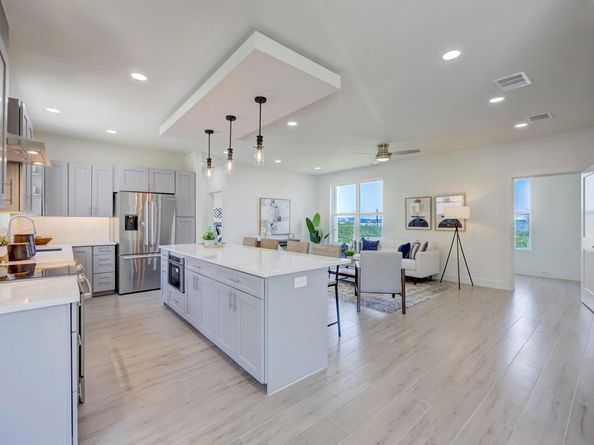 4300 Mansfield Dam RD 1231, Austin TX 78734