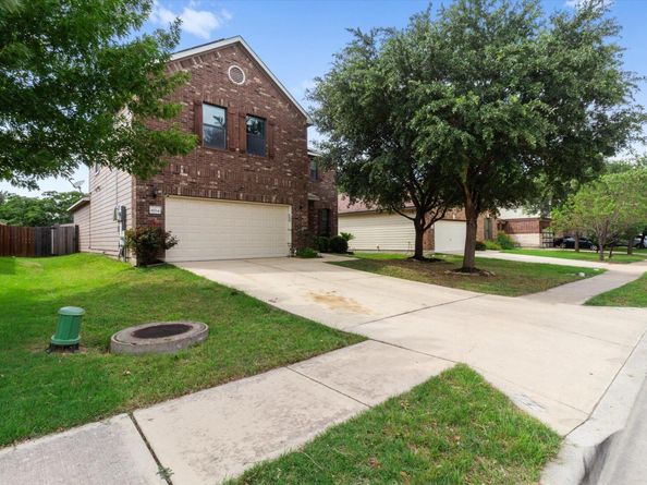 8704 Panadero DR, Austin TX 78747