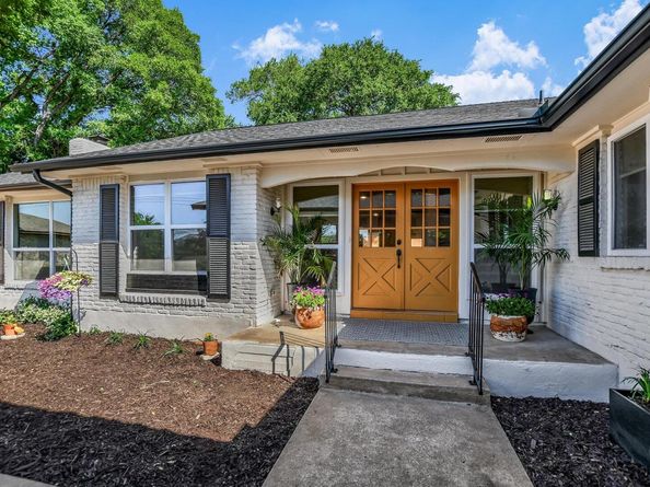 1011 Country Club RD, Georgetown TX 78628