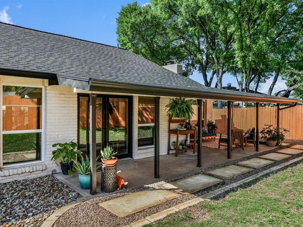1011 Country Club RD, Georgetown TX 78628