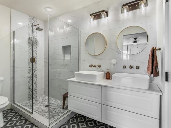 1011 Country Club RD, Georgetown TX 78628