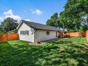 1011 Country Club RD, Georgetown TX 78628