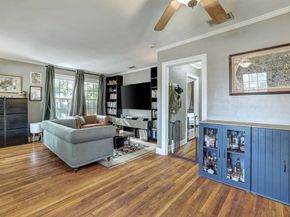 809 E 44th ST, Austin TX 78751