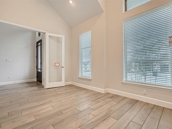 941 Rabbit Brush RD, Leander TX 78641