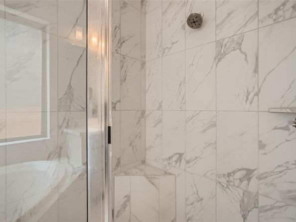 941 Rabbit Brush RD, Leander TX 78641