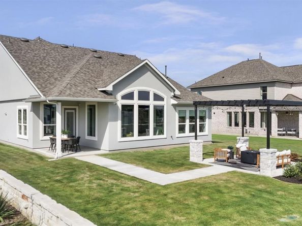 121 Arcilla PASS, Liberty Hill TX 78642