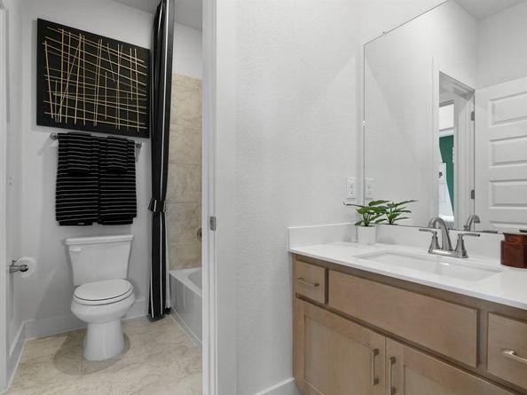 121 Arcilla PASS, Liberty Hill TX 78642