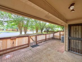 7211 Lakewood DR G124, Austin TX 78750