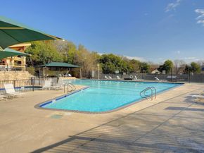 7211 Lakewood DR G124, Austin TX 78750
