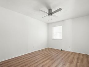 559 Demarett DR, Point Venture TX 78645