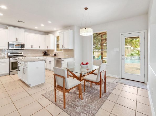 3754 Gentle Winds LN, Round Rock TX 78681
