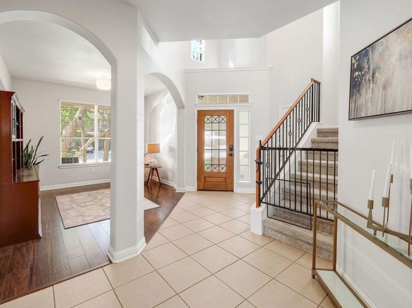 3754 Gentle Winds LN, Round Rock TX 78681