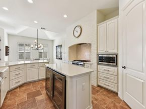 208 Neville Wood CT, Austin TX 78738