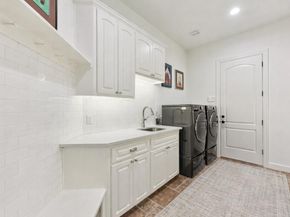 208 Neville Wood CT, Austin TX 78738