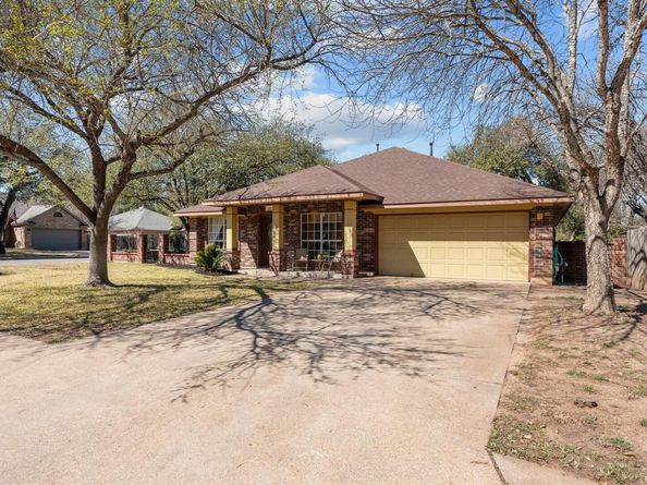 1211 Sugarberry DR, Cedar Park TX 78613