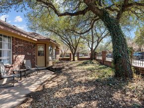 1211 Sugarberry DR, Cedar Park TX 78613