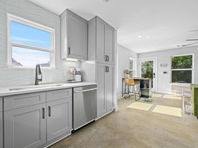 1210 Luna ST 2, Austin TX 78721