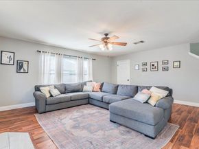 7529 Cats Eye LN, Austin TX 78747